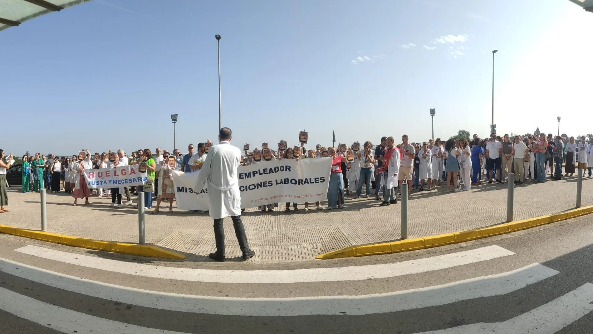 Huelga de médicos en España contra la reforma del Estatuto Marco, en directo: protestas y reacciones